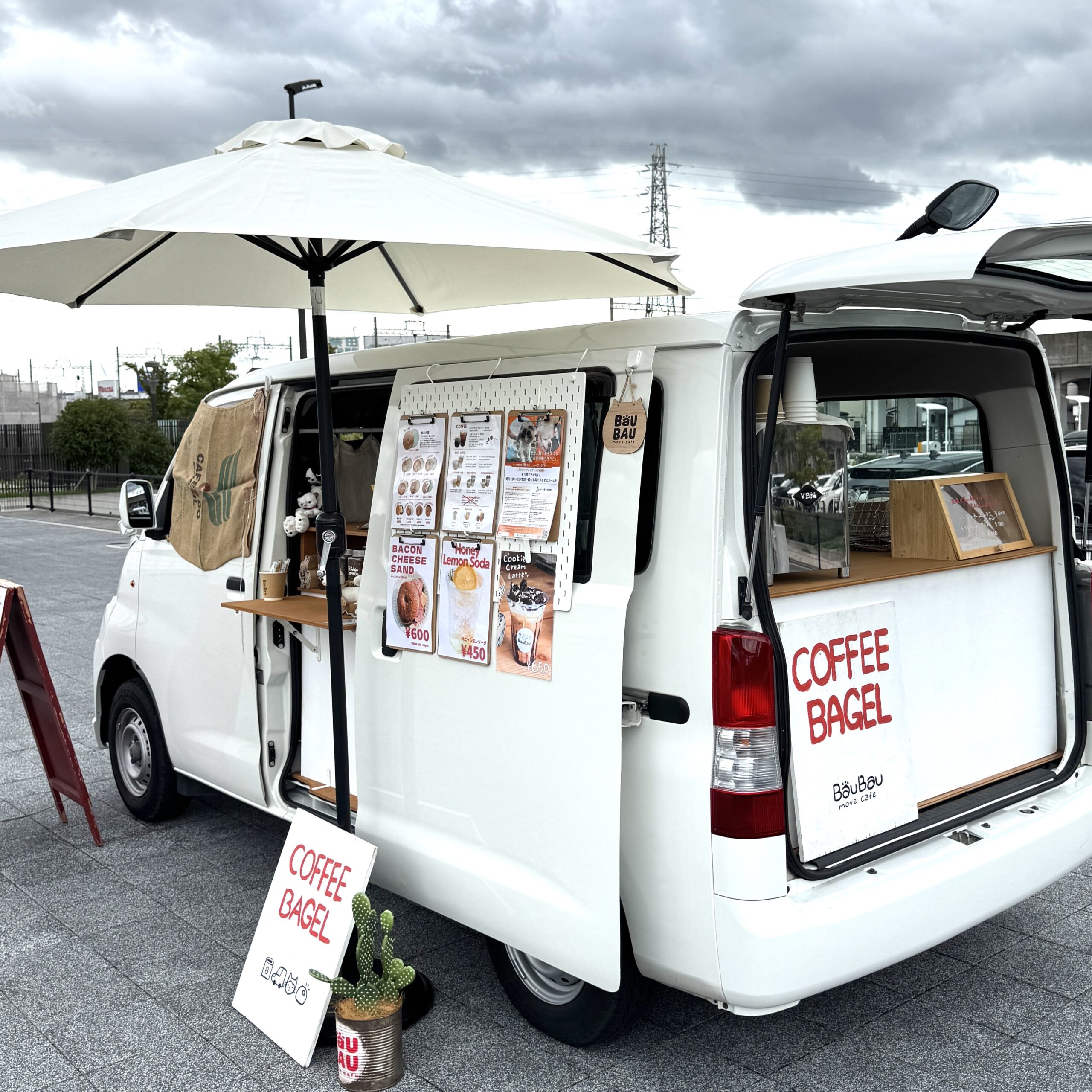 BauBau move cafe【2号車】
